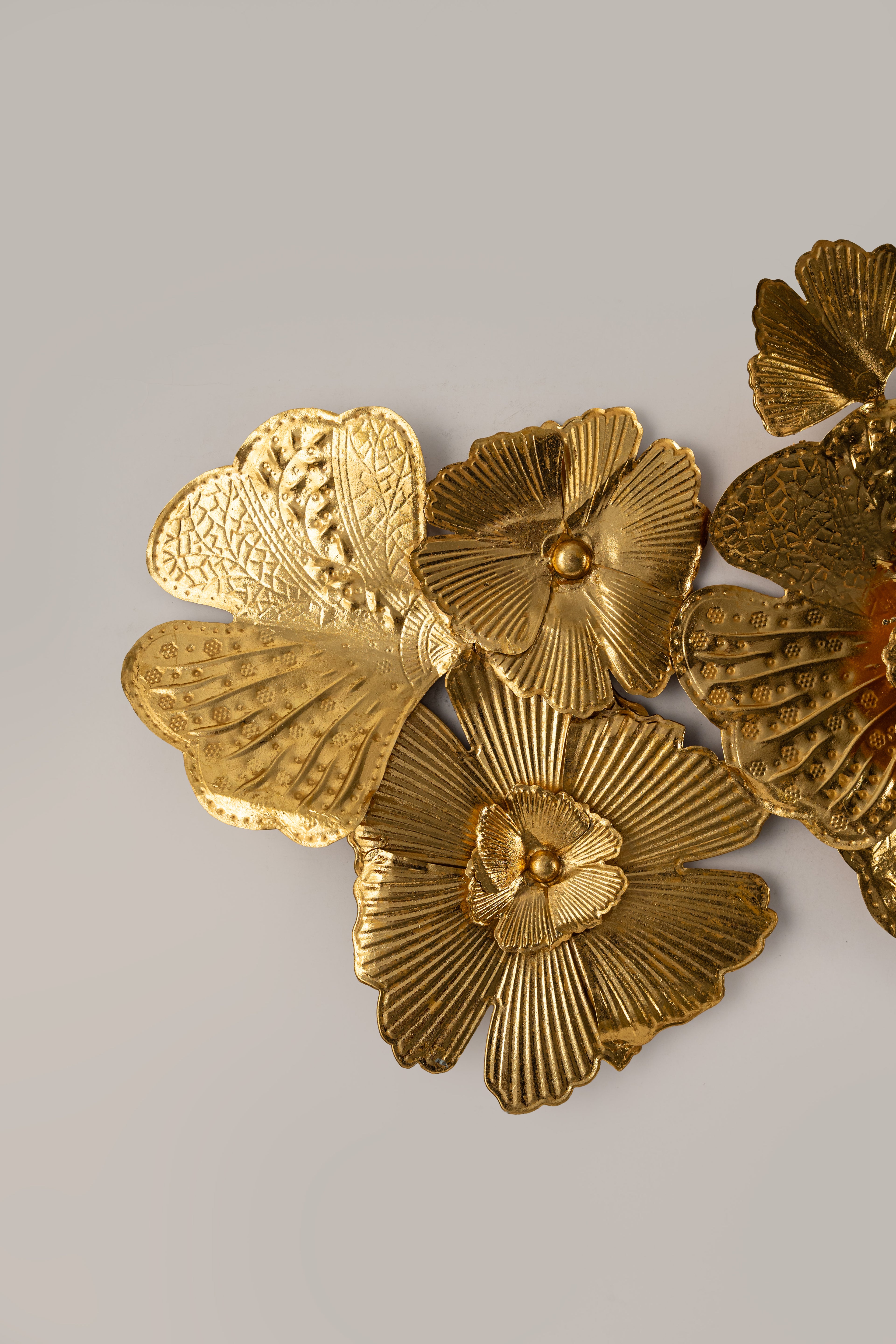 Golden Bloom Metal Wall Art Sculpture – Handcrafted Floral Design (45" x 24")-WA52