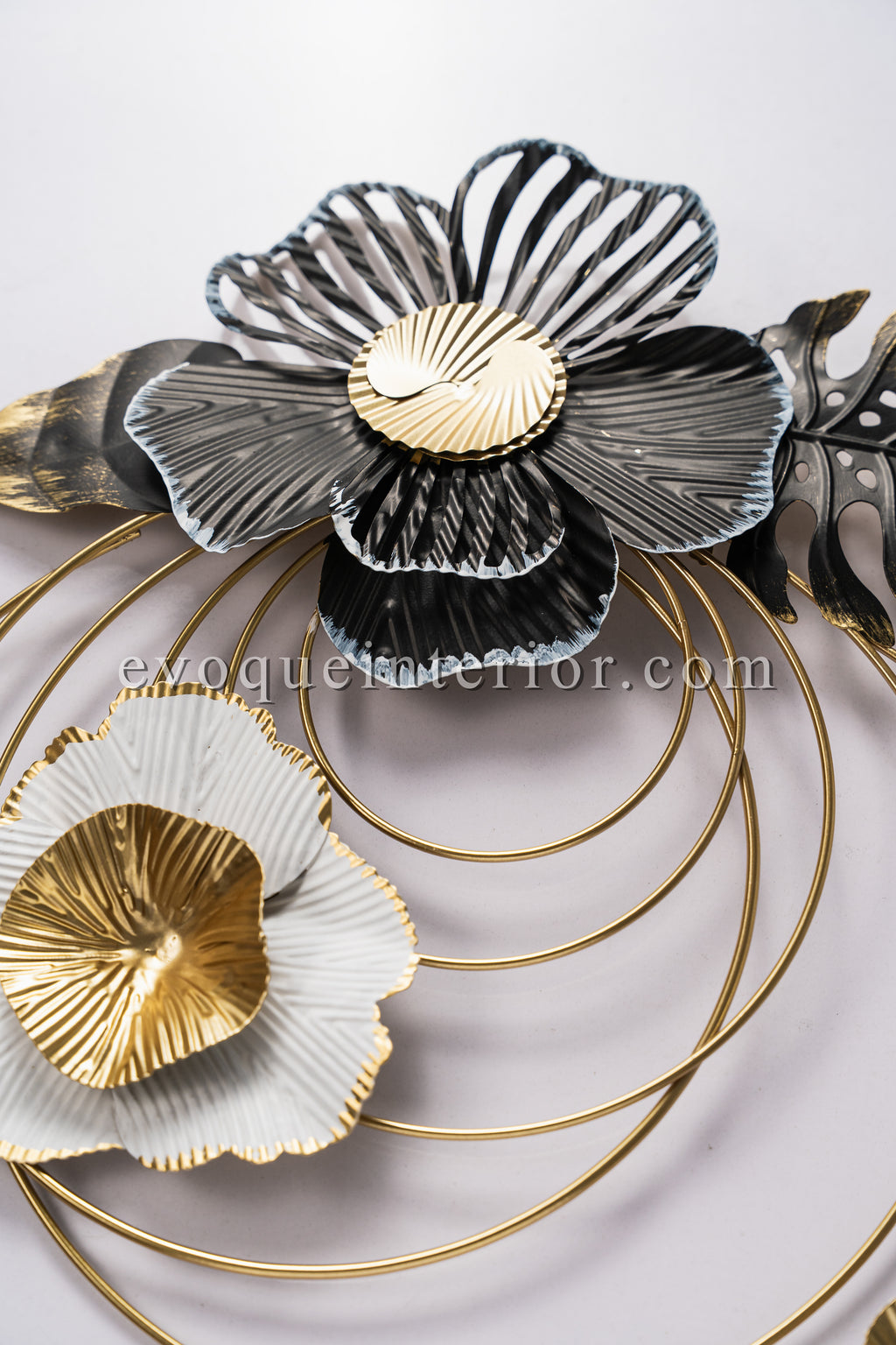 Round Golden Wall Element with Black & White Flowers-WA20