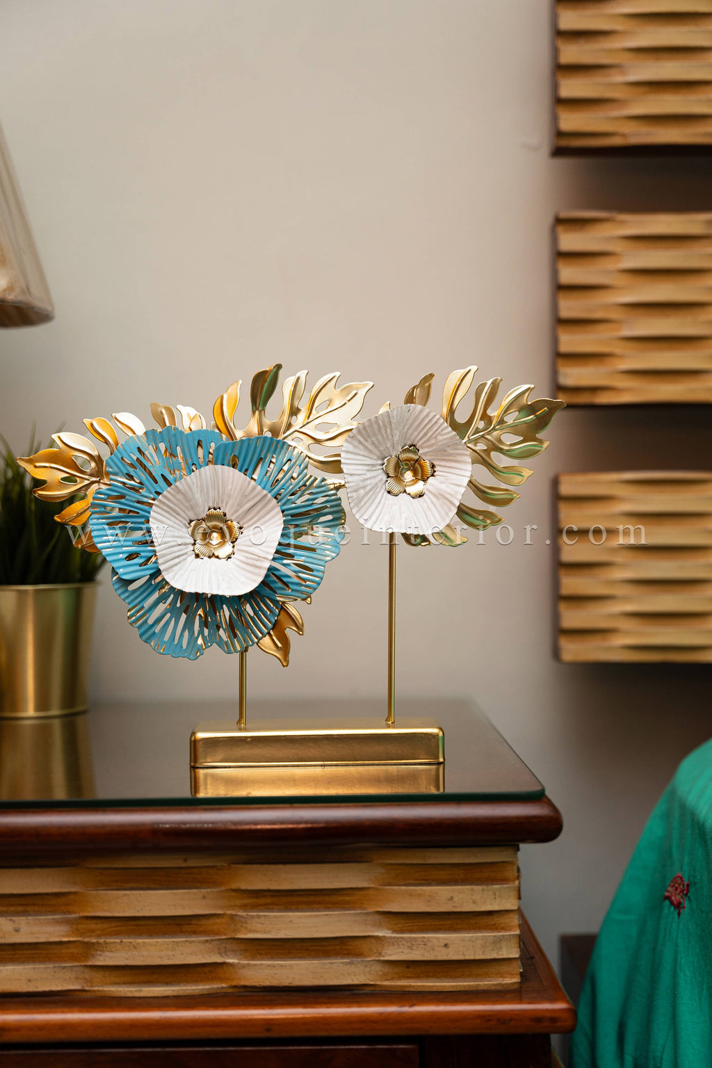 Artistic Floral Metal Sculpture-DP2