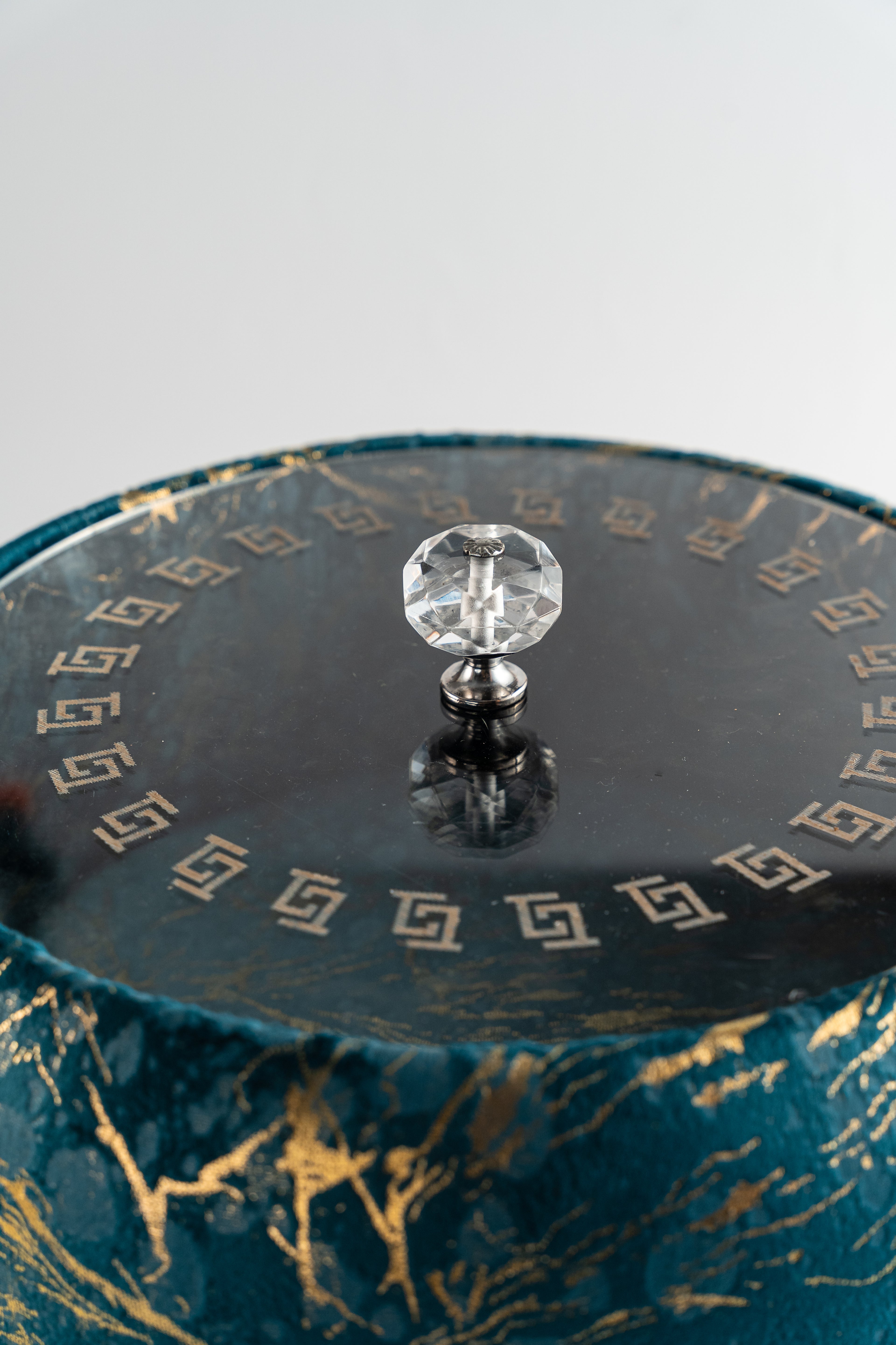 Green & Gold Hot Pot