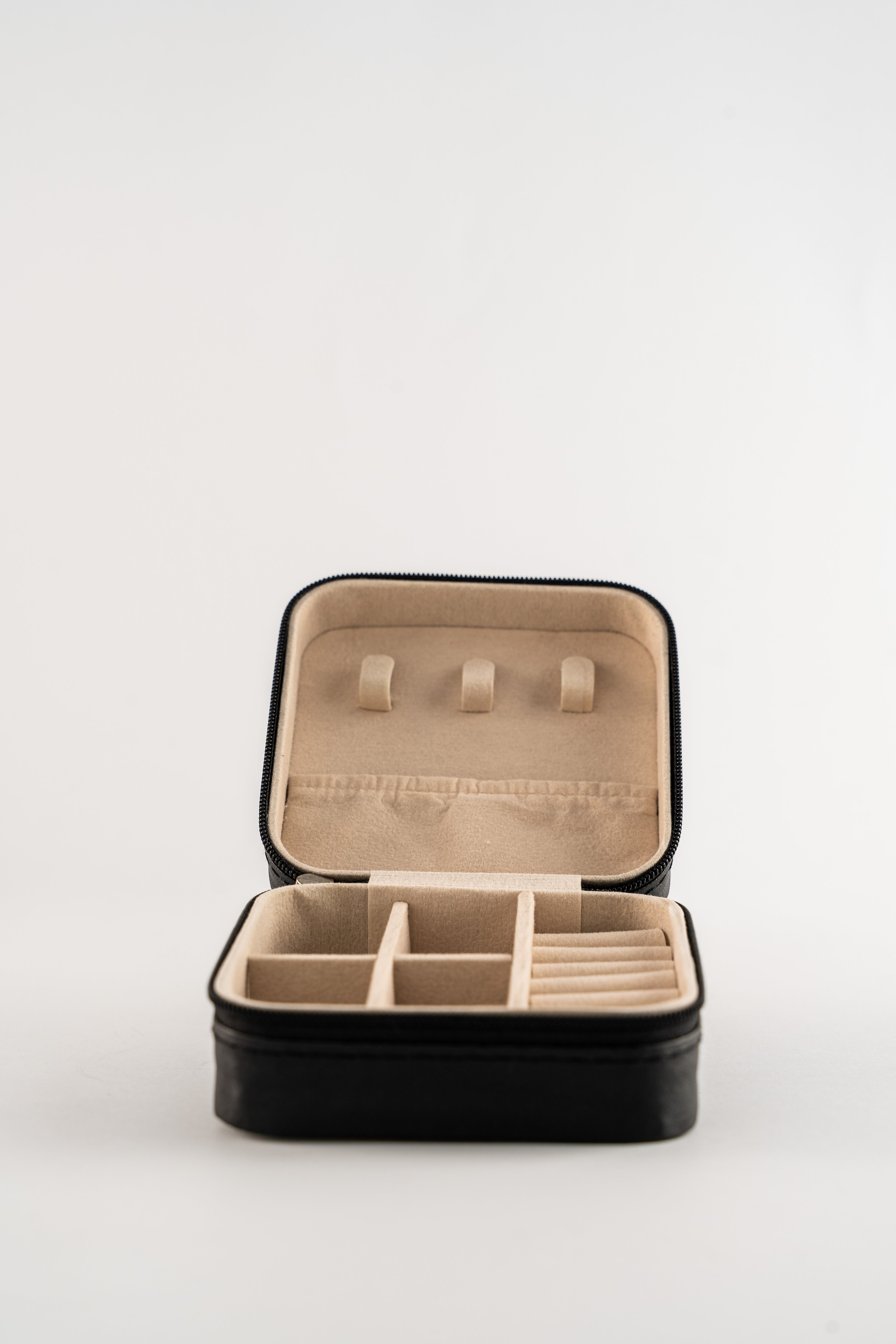 Black Travel Jewelry Case